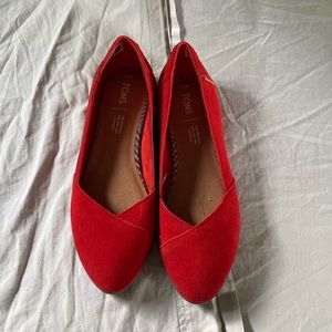 Toms red pumps. Size 7.5
